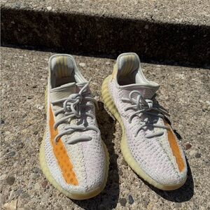 Adidas Yeezy Boost 350 V2, “Light” Color Changing Colorway, US Men’s Size 10